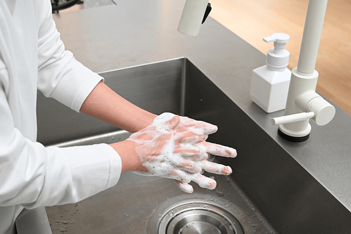 食中毒対策として、しっかり手洗いを！